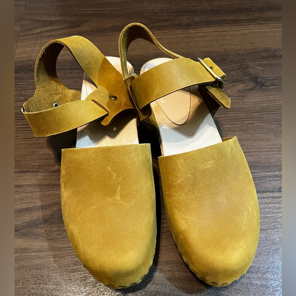 Bryr Emma closed toe in fennel size 7